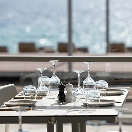 Отель Oniro Boutique 4*