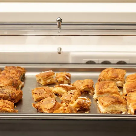 Oniro Boutique Отель Торони