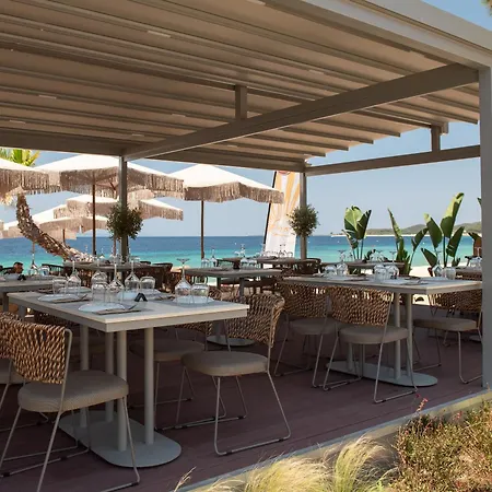 Oniro Boutique 4* Toróni