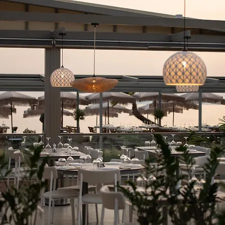 Oniro Boutique Szálloda Toróni