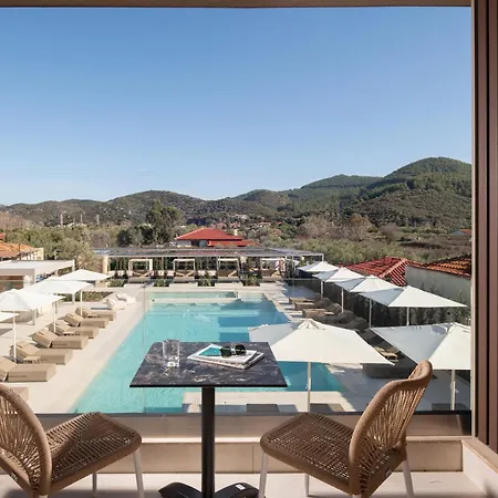 Oniro Boutique 4* Toróni